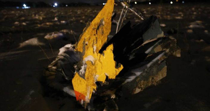 俄侦委称安-148客机坠机后才发生爆炸