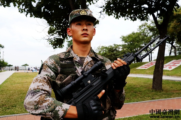 北部战区陆军某海防旅机步连战士张法通。（中国台湾网 尹赛楠 摄）