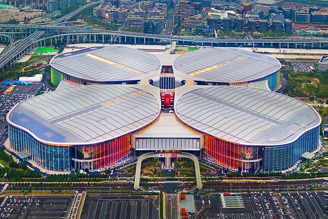 俯瞰国家会展中心(上海),"四叶草"美丽绽放.