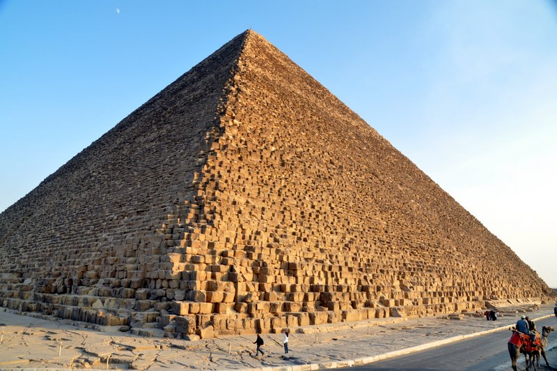 pyramid_of_khufu.jpg