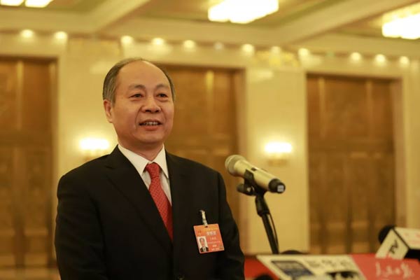 首场部长通道开启！你关心的事，6位部长都回答了