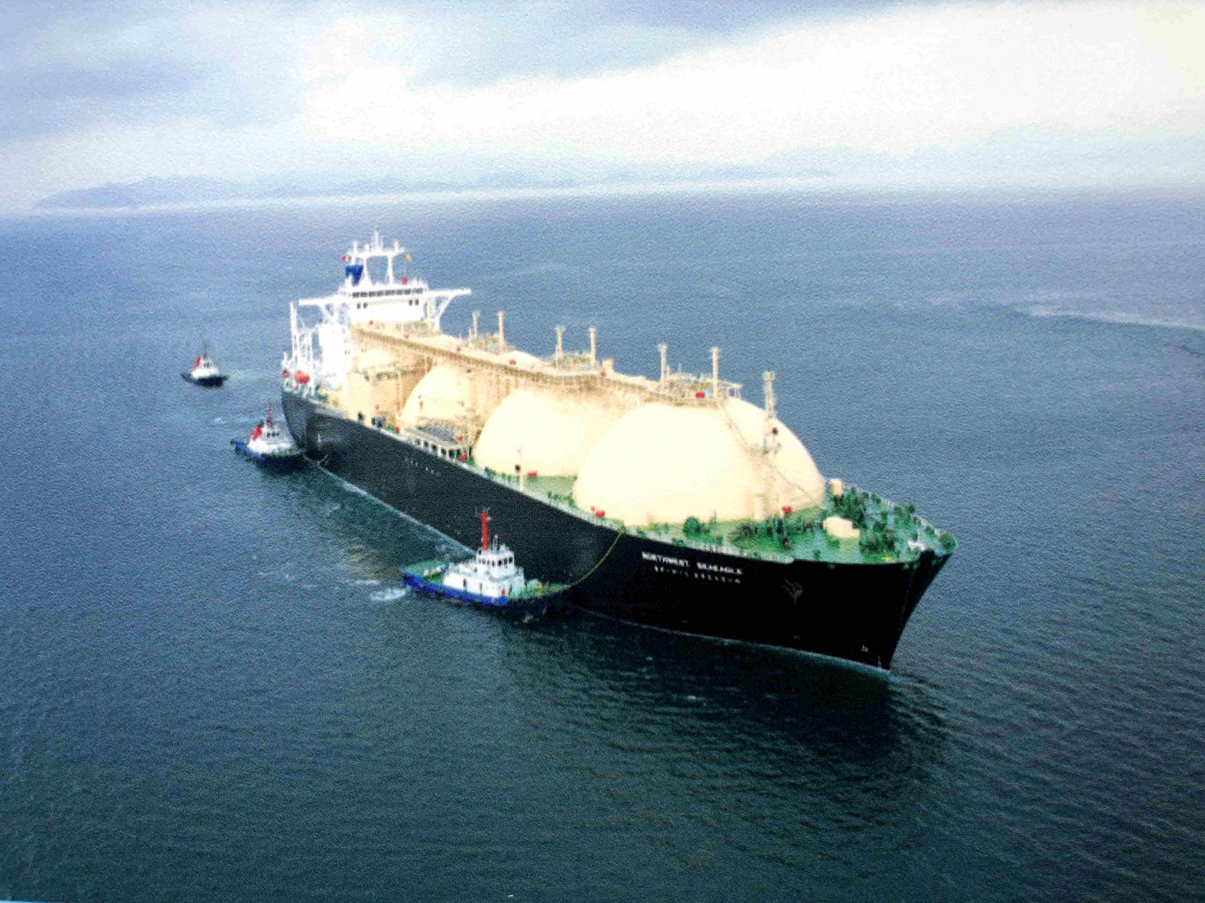 超大型石油タンカーが供給過剰へ－運搬レート、来年は25％下落も - Bloomberg