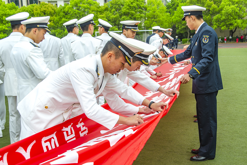 海军节献礼 (2).jpg