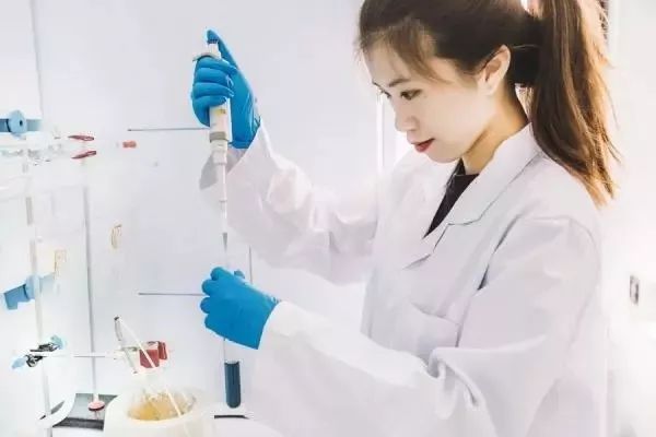 5位中国年轻人，正用高科技改变世界！