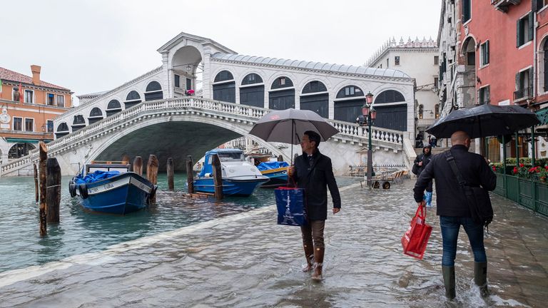 skynews-venice-italy-piazza_4834885.jpg