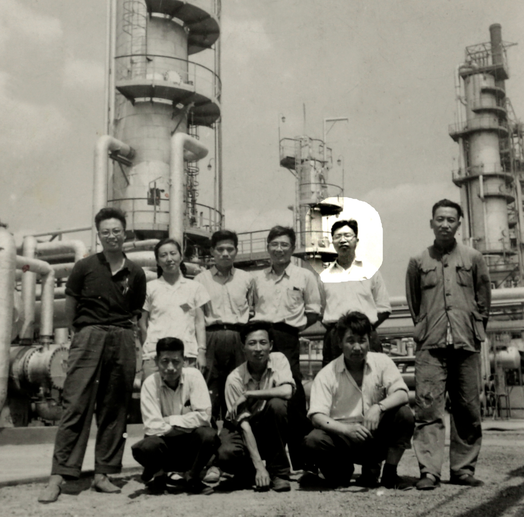 （选）1965年石油二厂催化裂化装置投产(3365302)-20200122115112.JPG