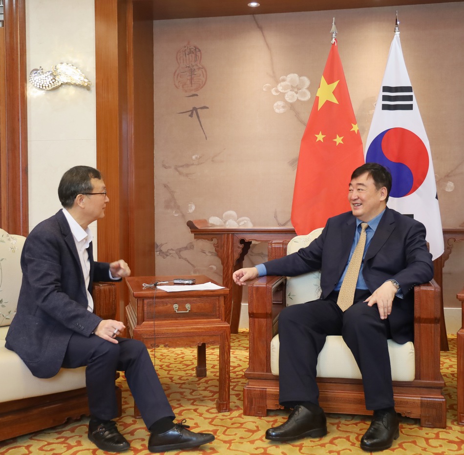 中国驻韩国大使馆官网 图