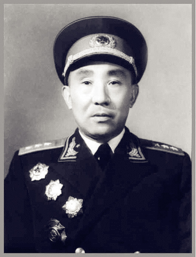 李聚奎.jpg