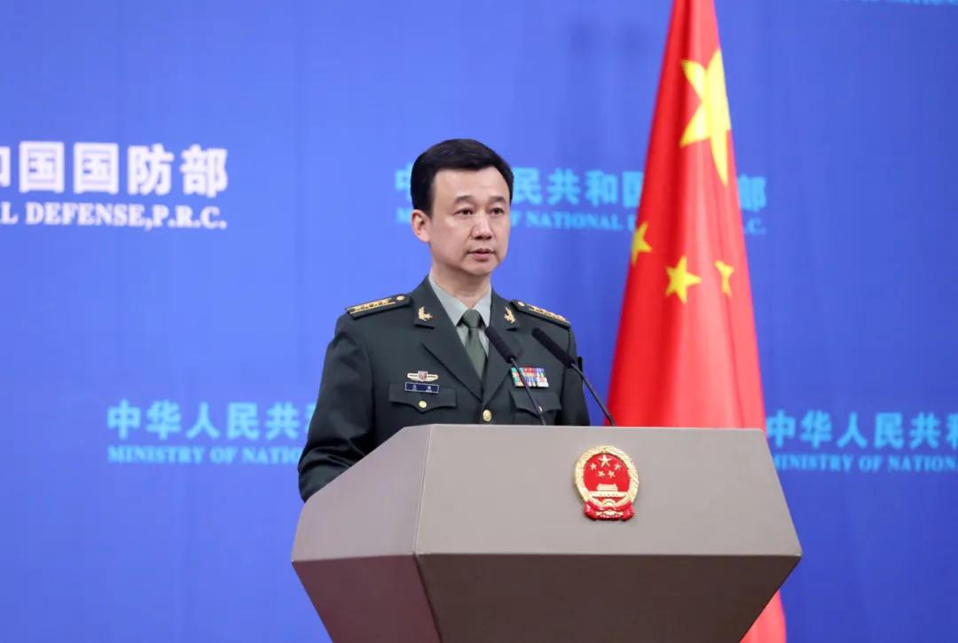 4月29日下午,国防部举行例行记者会,国防部新闻局局长,国防部新闻发言