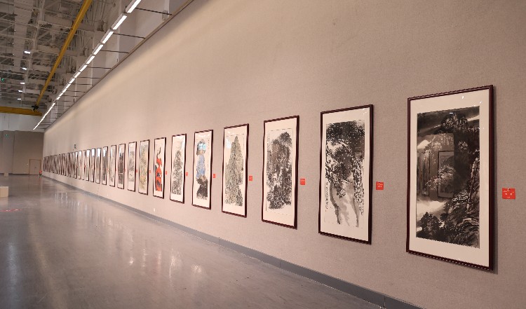 中国画作品展区（大陆）  (2)_gaitubao_750x441.jpg