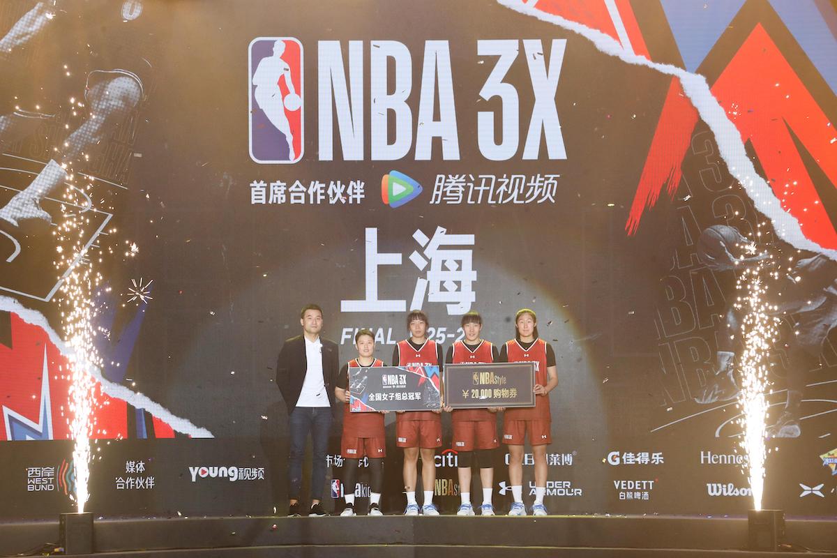 NBA女子图片4.jpg