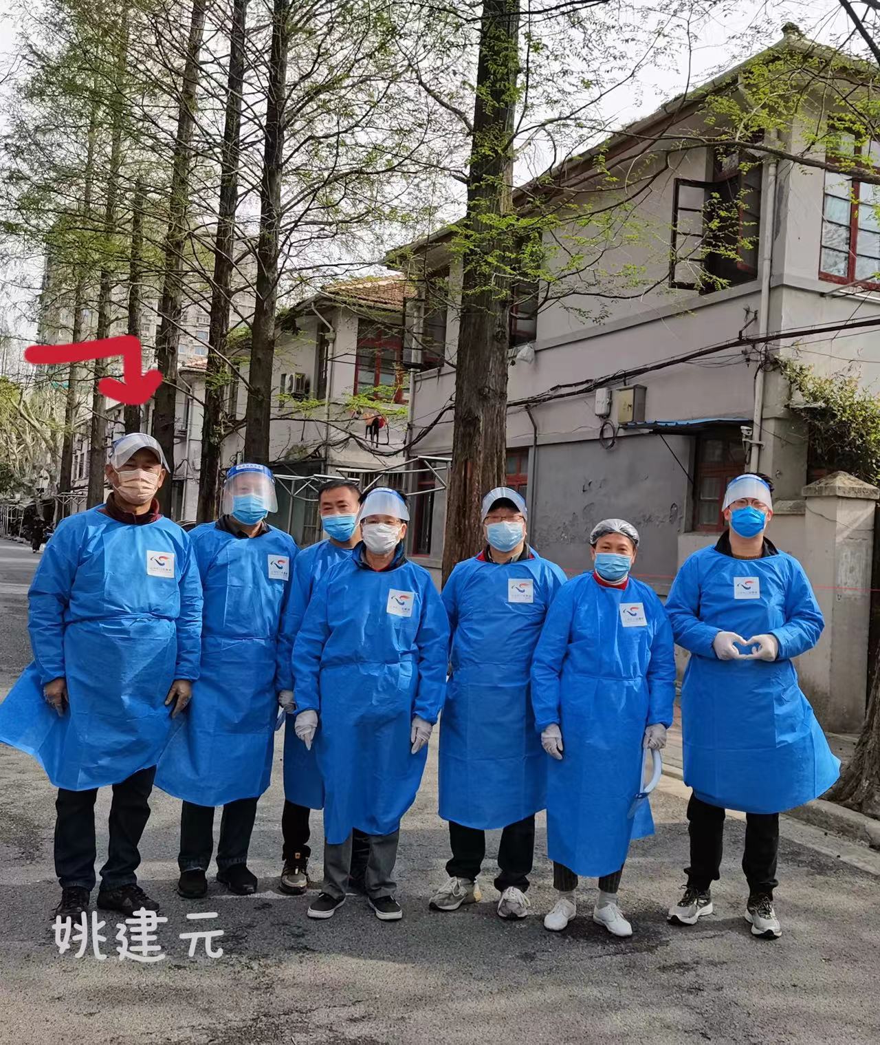 事件分析从老克勒沪漂到学霸上海街头艺人纷纷成为抗疫一线志愿者