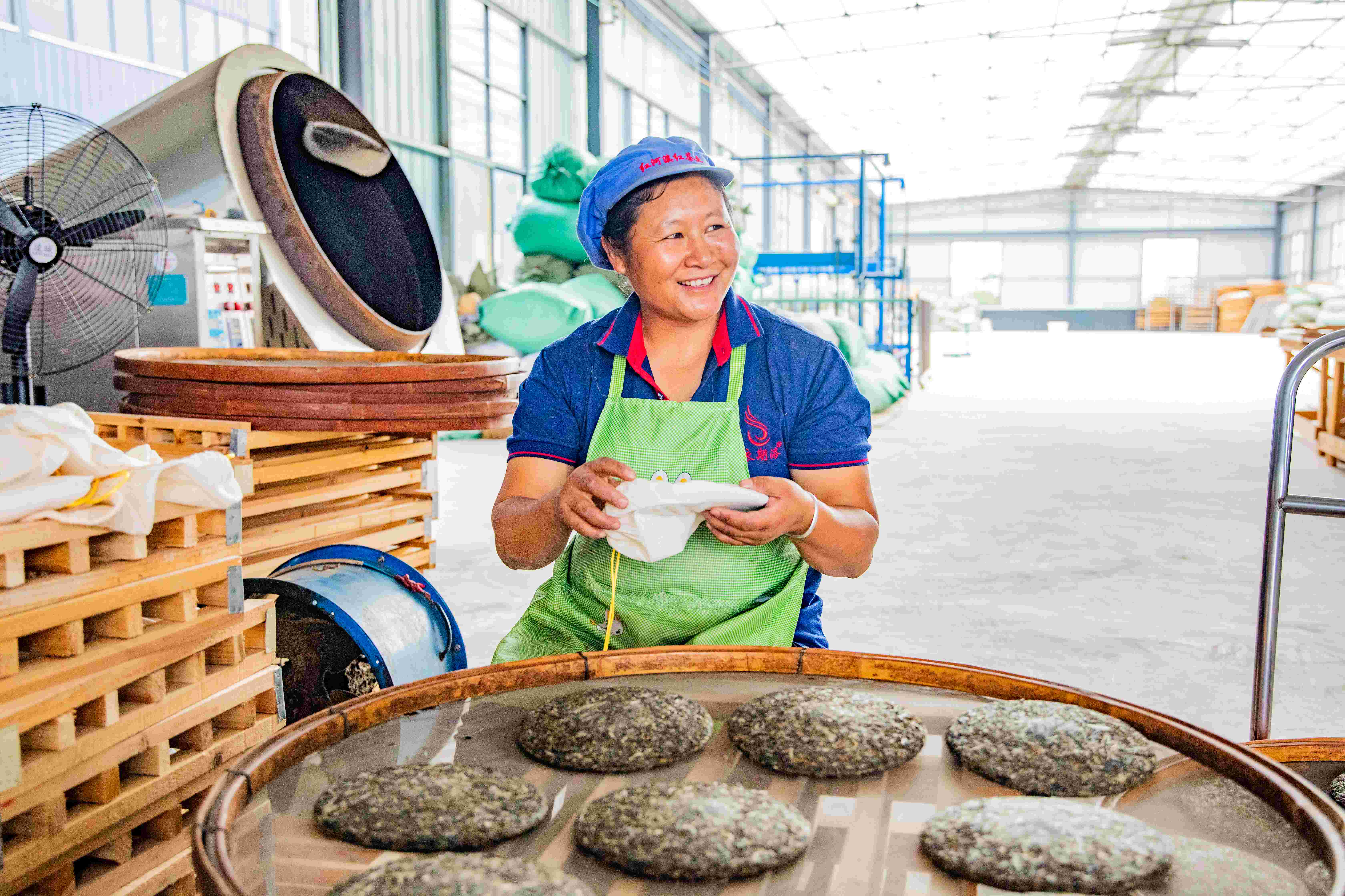 云南省红河哈尼族彝族自治州红河县三村乡滇红茶业标准化厂房建设项目(2)_副本.jpg