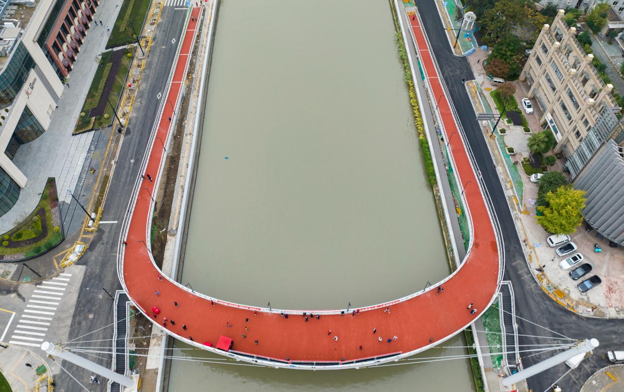 集上海市民智慧的这座“趣桥”今天开通