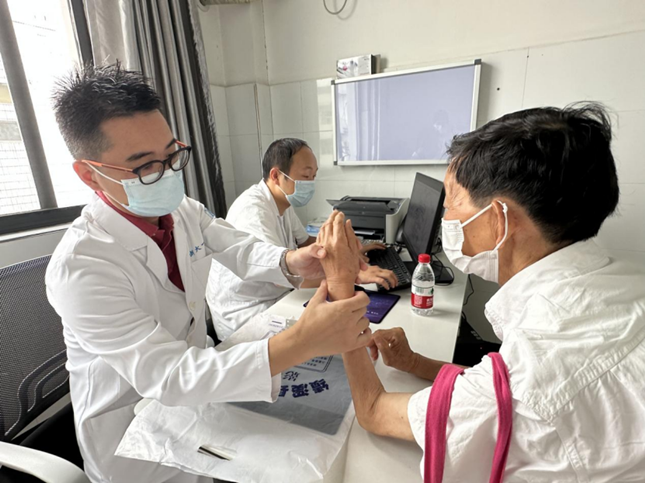 内 206503e28a7a8e1_副本.png 内 206503e28a7a8e1_副本.png