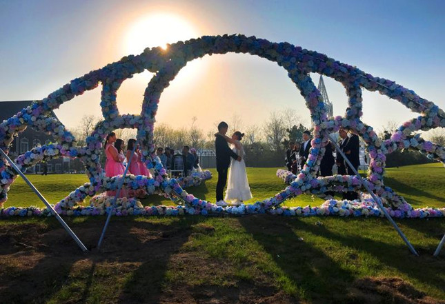 2078278508.jpg 2078278508.jpg