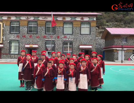 点击图片跳转观看视频西藏山南错那县麻麻乡小学门巴族学生唱起∫我