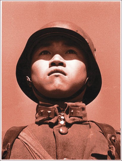 1938年5月16日《生活》杂志的“中国士兵”，卡帕 摄.jpg