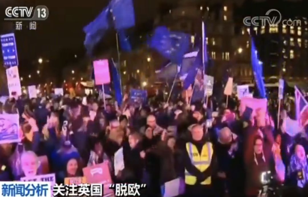 161245230veb.jpg 161245230veb.jpg