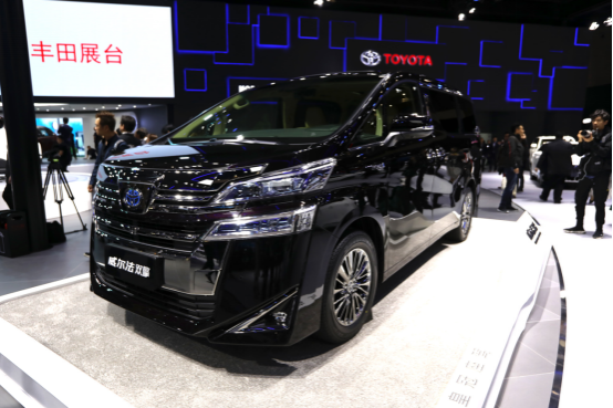 丰田3.png 丰田3.png