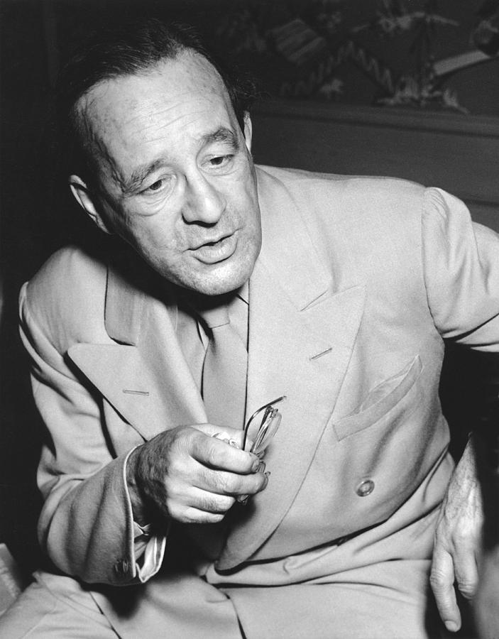 dr-emil-ludwig-underwood-archives.jpg dr-emil-ludwig-underwood-archives.jpg