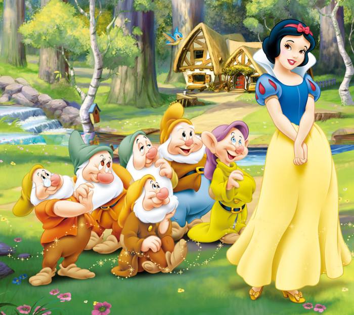 而在童话里,白雪公主也正是翻越了七座山,才来到了七个小矮人居住的