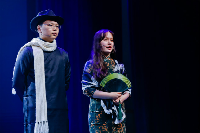 上海中学国际部表演诗朗诵《四十五行诗》(林俊樑 摄)_meitu_3.jpg 上海中学国际部表演诗朗诵《四十五行诗》(林俊樑 摄)_meitu_3.jpg