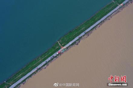 6a5ce645ly1ggp1jzczexj20pu0h7754.jpg