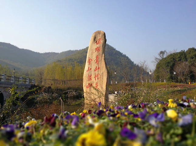 内8a6be26f55c32f9_副本.jpg