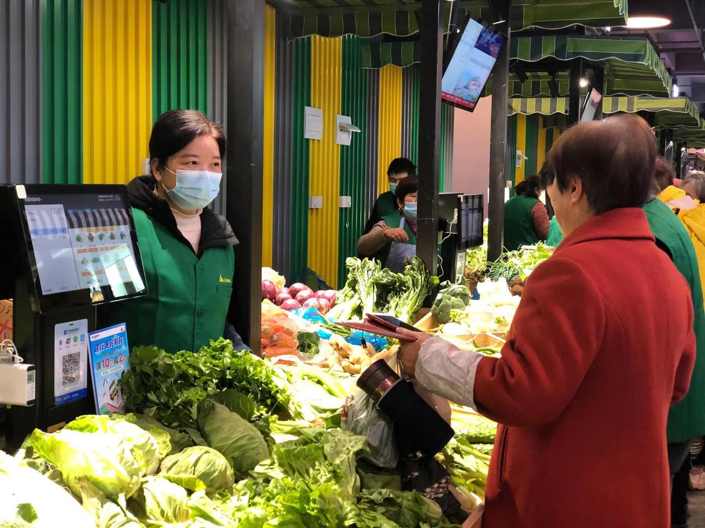 菜市场过道简易商铺,菜市场买菜,菜市场蔬菜_大山谷图库