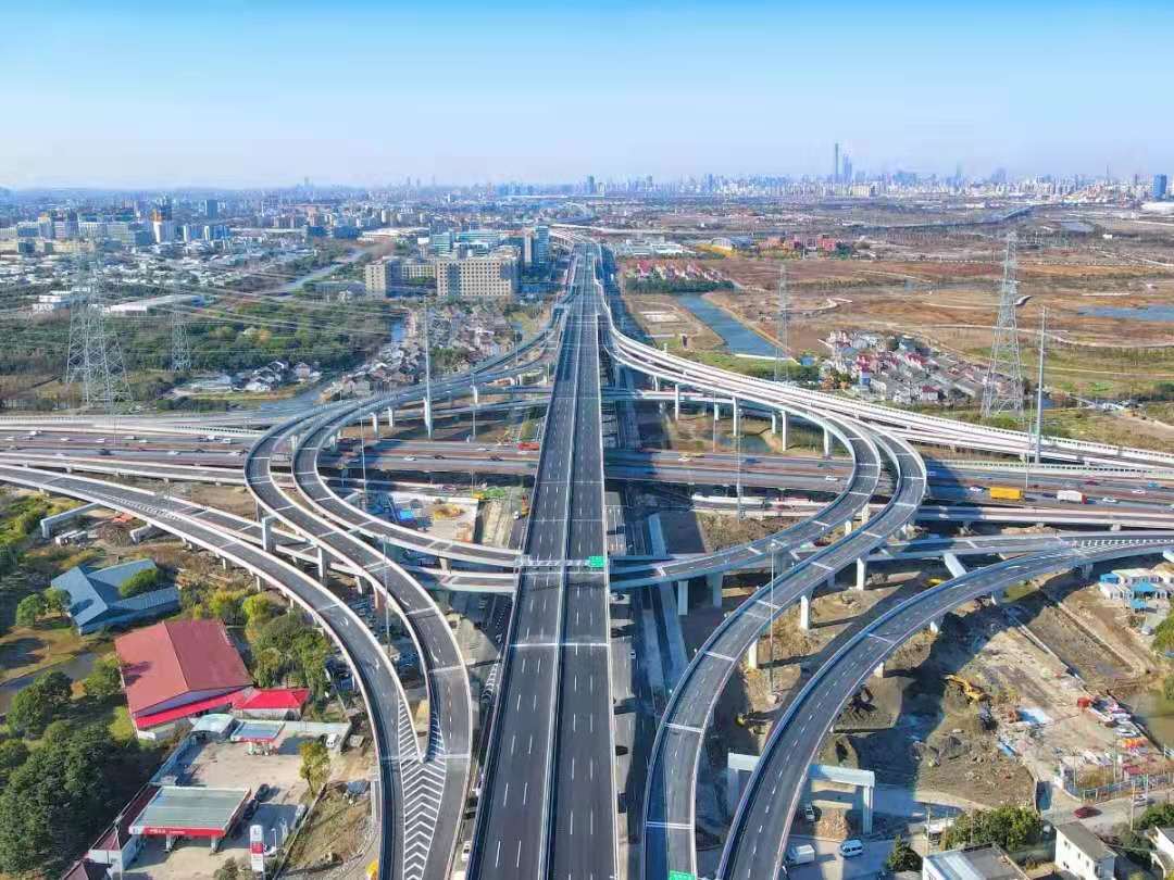 上海建工四建集团承建项目——龙东高架路