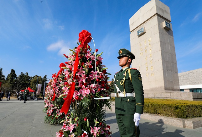 D08A223.jpg D08A223.jpg