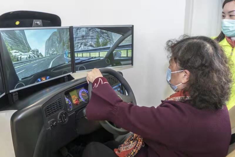 401933730.jpg 401933730.jpg