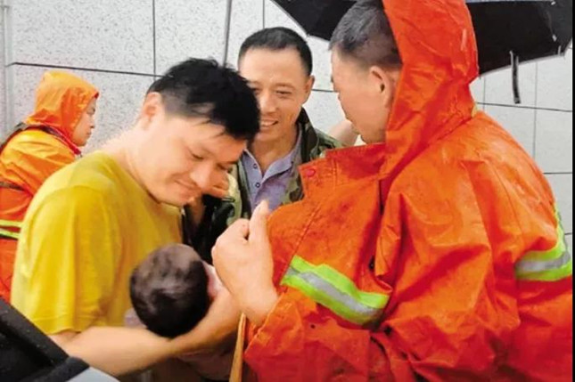 内 0725155106_副本.jpg 内 0725155106_副本.jpg