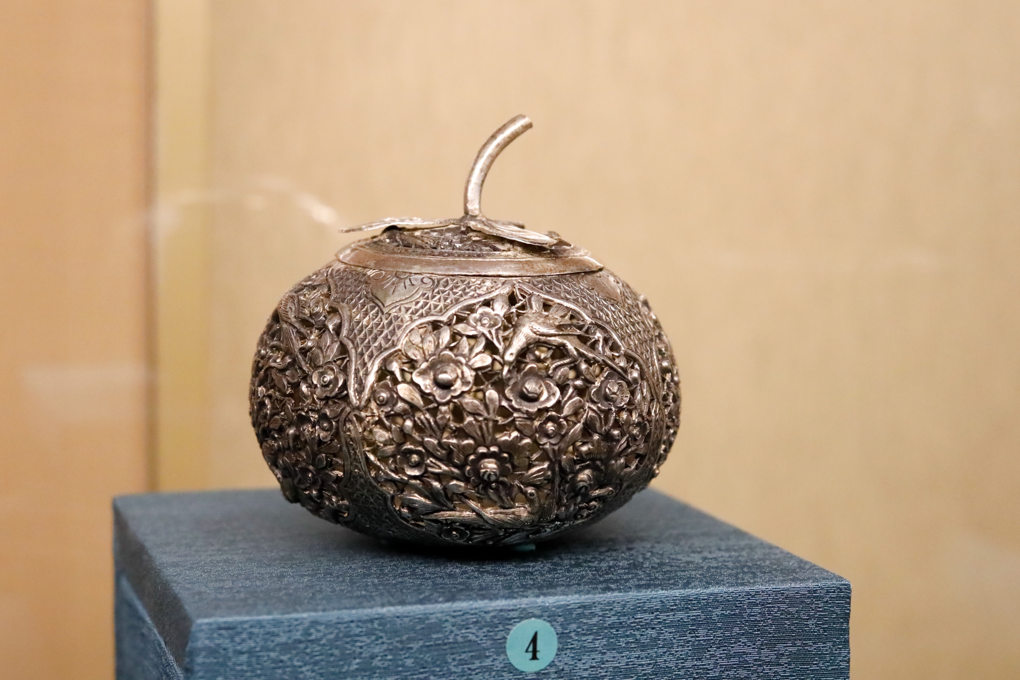 3248628_w2000.jpg