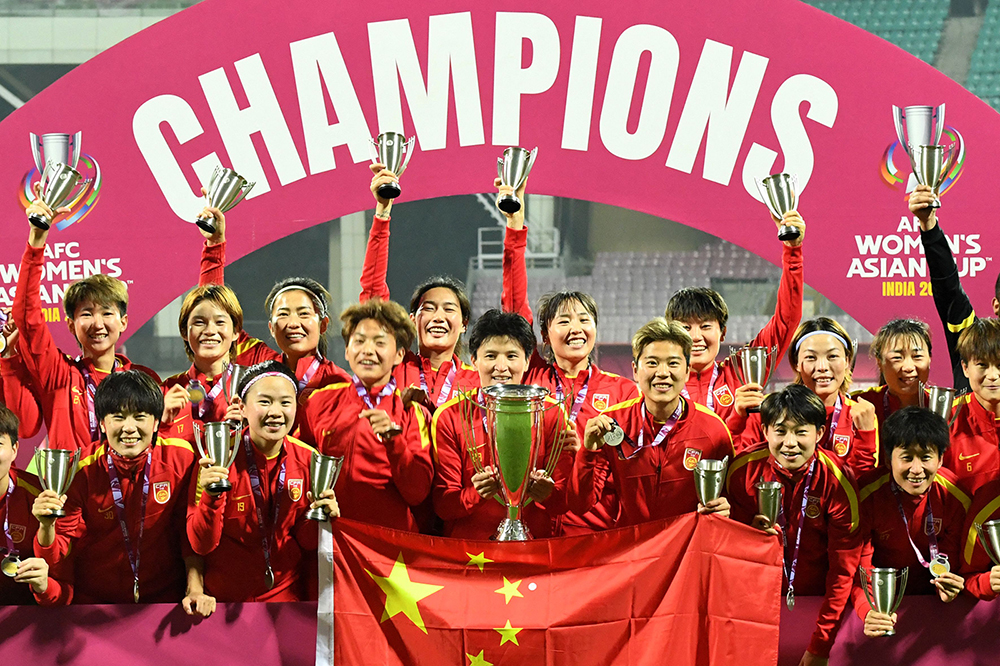 水庆霞封神之战中国女足逆转韩国时隔16年再夺亚洲杯冠军