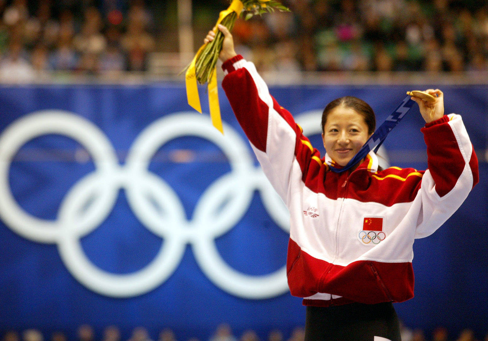 最新报道 - 中国女排时隔12年再获奥运冠军 - 华声在线