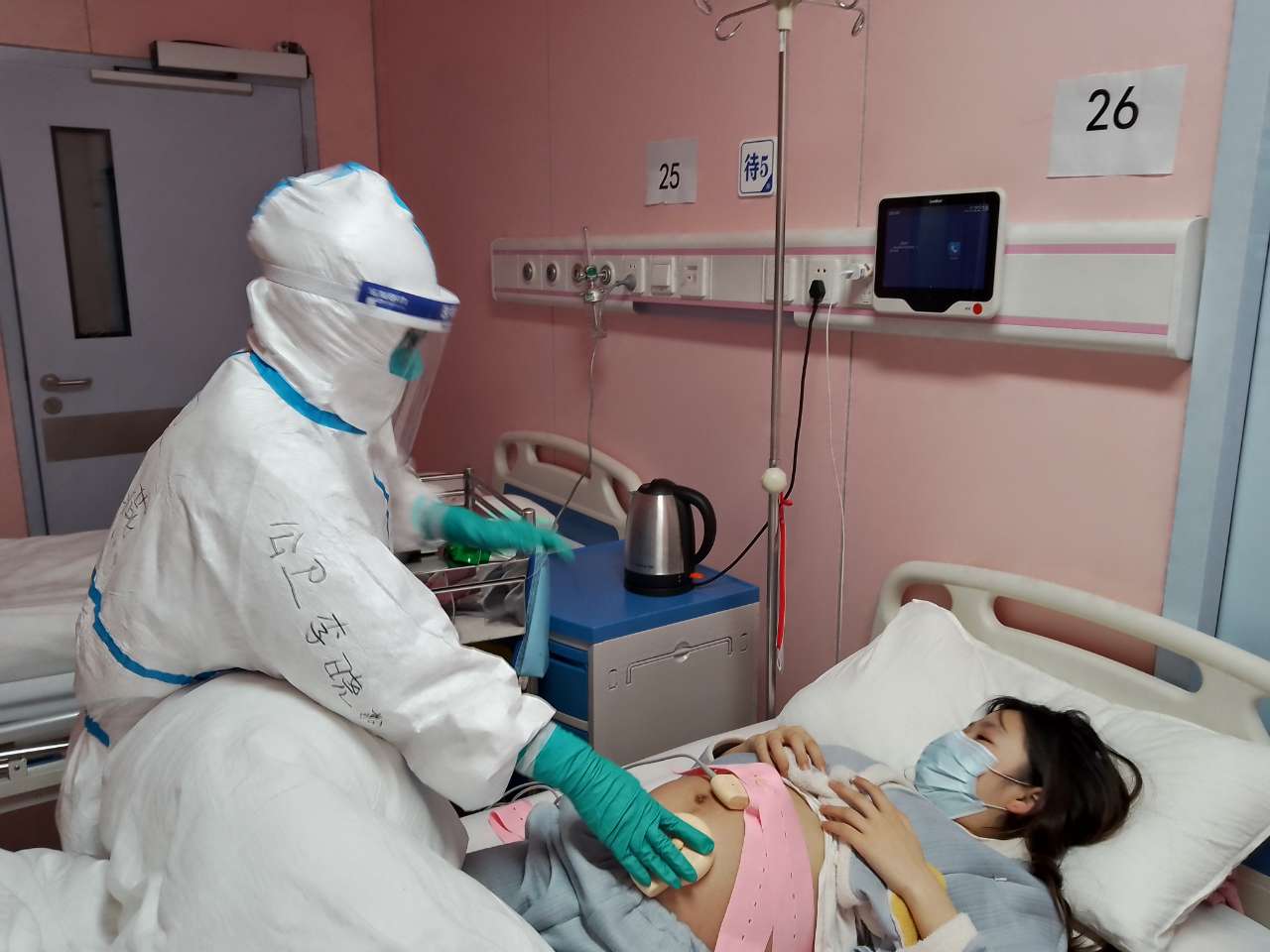 11104028n77n.jpg 11104028n77n.jpg