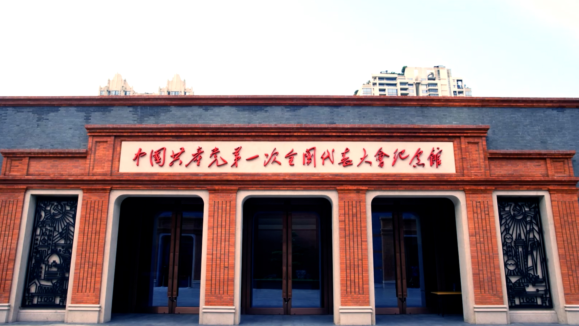 杨宇.00_01_15_08.Still004.jpg