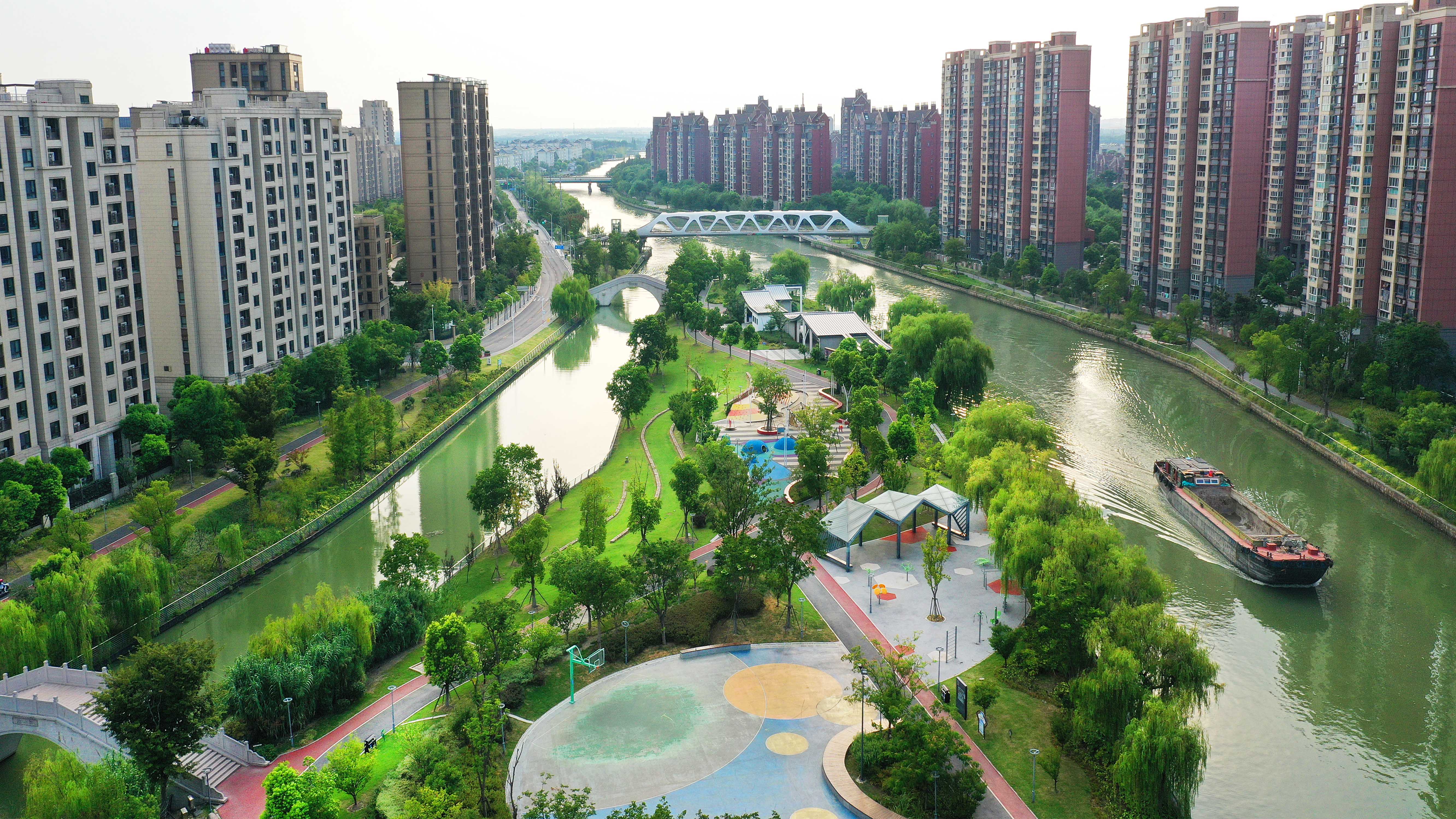 生活在青浦新城这个温暖家日子和城市发展一起节节高