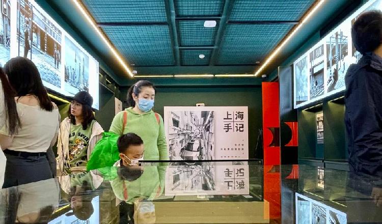 上海手记：用手机定格他眼中的上海