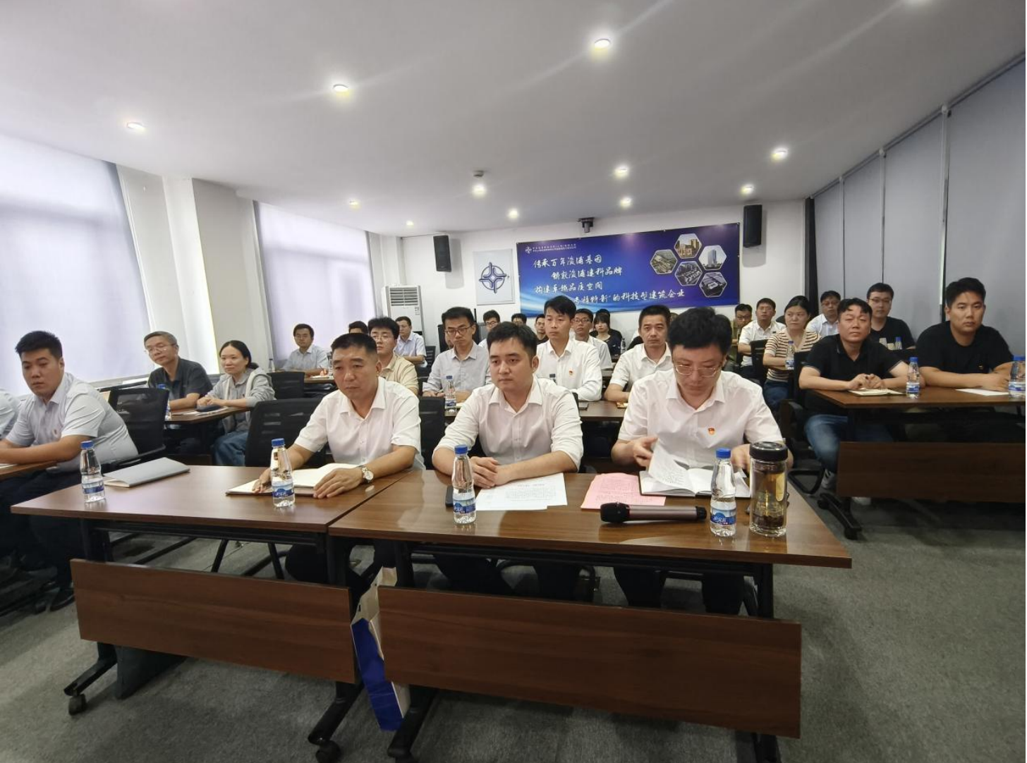 截屏2023-07-31 16.36.49.png