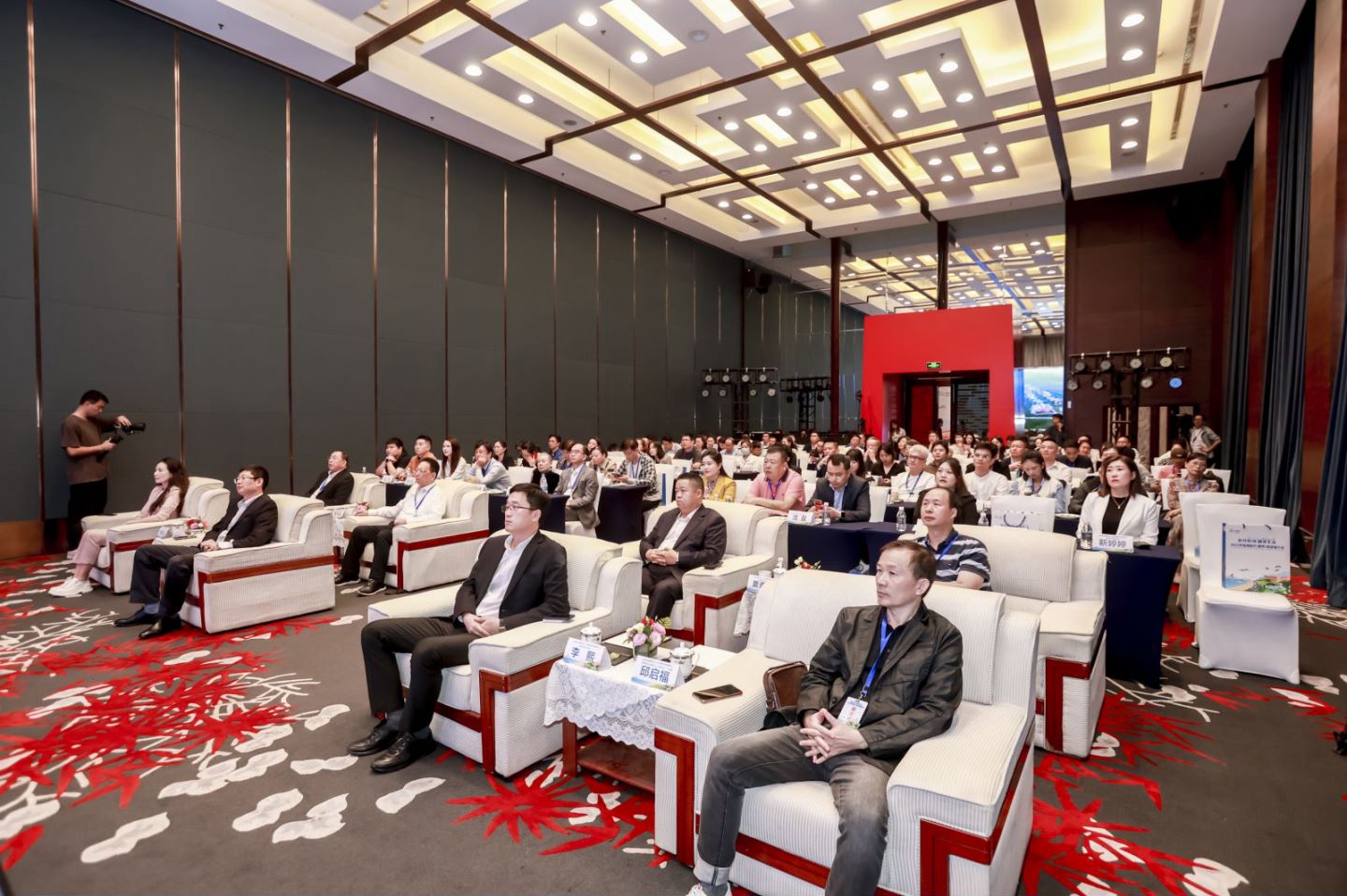 现场图.jpg 现场图.jpg